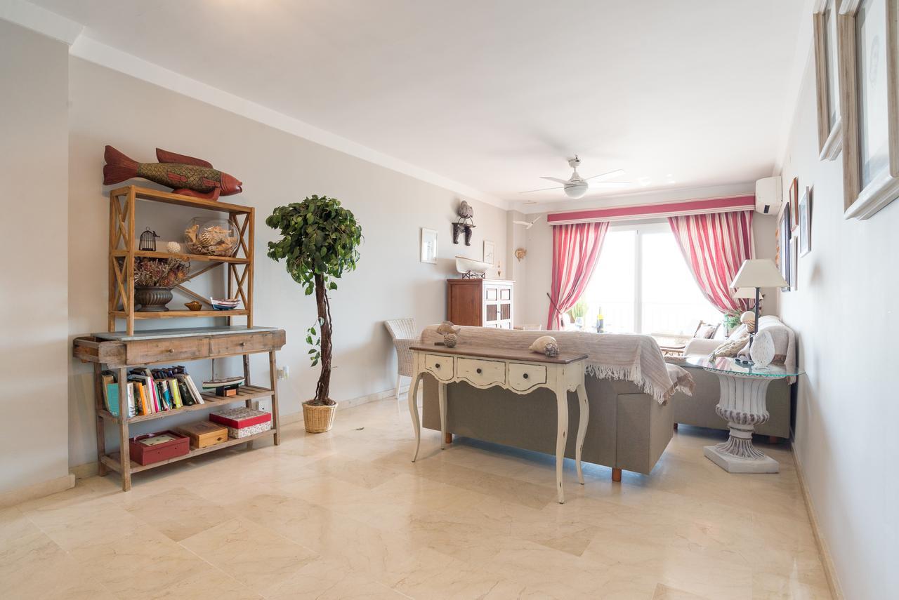 Malagasuite Palm Beach Фуэнхирола Экстерьер фото